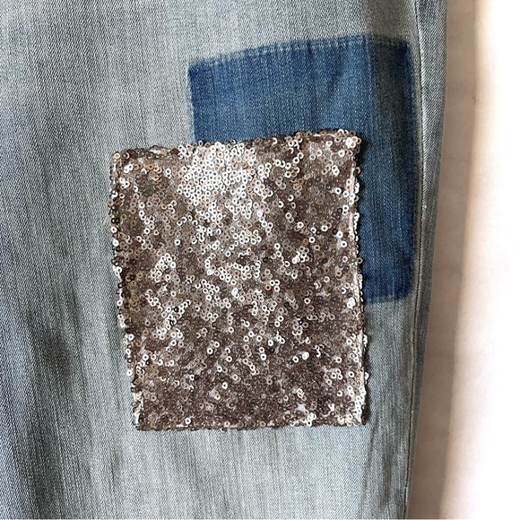 Chico’s So Slimming Girlfriend Ankle Blue Jeans Sequin Patch Cuffed Size 10 - Picture 5 of 13